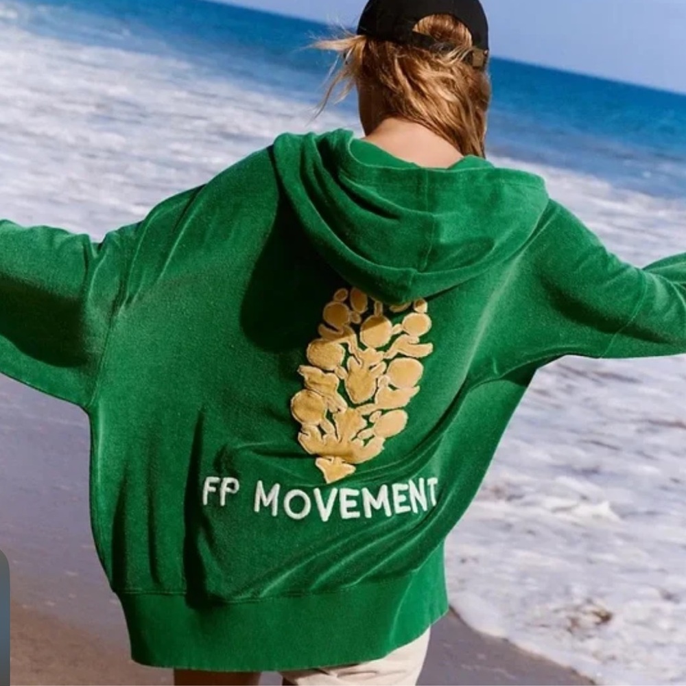 Free People Movement Sprint to the Finish Zip up Terry Hoodie 💚💚